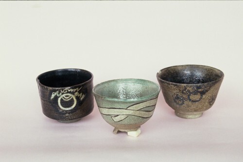 写真:玉川焼の抹茶茶碗
