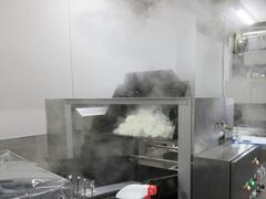 写真：炊飯設備1