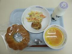 写真：2月15日の給食