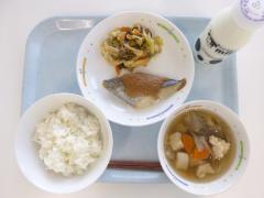 写真:5月30日の給食