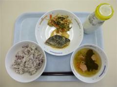 写真:3月3日の給食