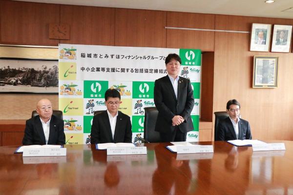 写真:高橋市長
