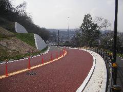 写真：京王よみうりランド駅南地区