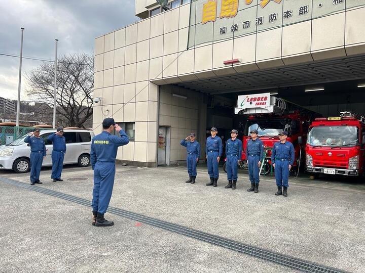 写真:帰庁した第一次派遣隊員