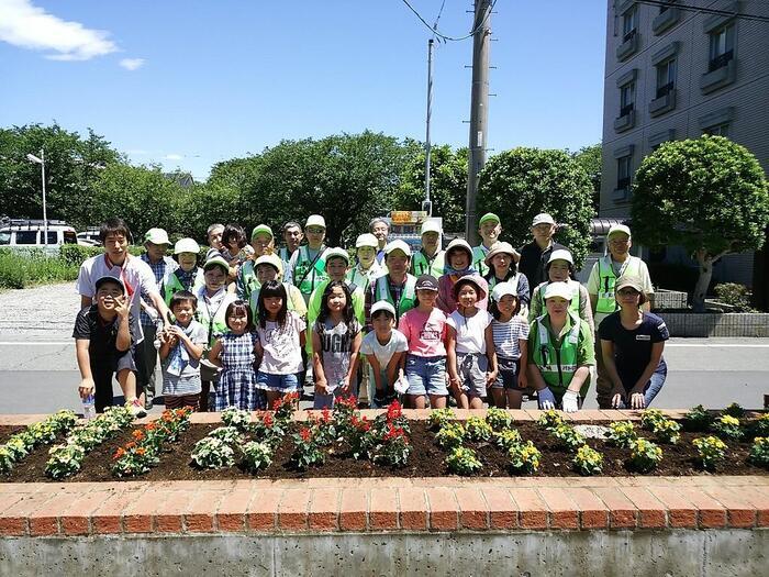写真:亀山下公園を見守る会1