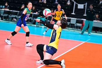 写真:プレー中の松永選手2