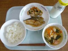 照片：5月24日的午餐