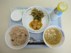 照片：3月15日的午餐