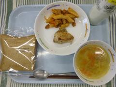 照片：2月8日的午餐