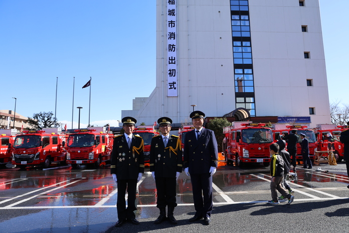 Photo: Fire Brigade Members with 20 Years of Service