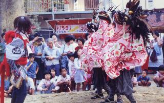Photo: Shishimai Dance at Aoi Shrine