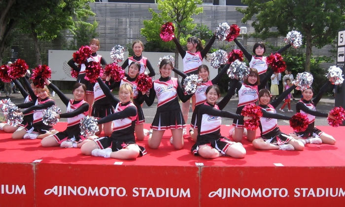 Image of the Komazawa Women's University Cheerleading Club