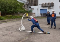 Foto: Escena del entrenamiento de técnicas de extinción de incendios