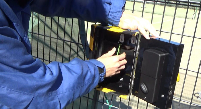 Foto: Sacando la llave de la caja