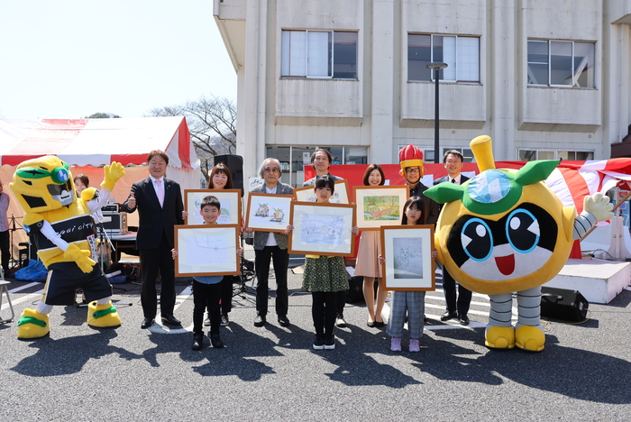 Imagen durante la ceremonia de premiación del "2º Concurso de Diseño Mecánico"