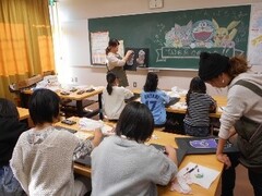 사진: 칠판 아트의 모습