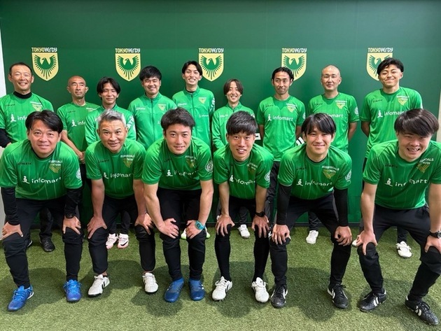 스태프 이미지 사진