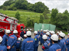 Foto: Treinamento de manuseio do novo caminhão-pipa