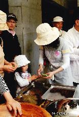 Foto: Experiência de fabricação de mochi de folha de carvalho 2