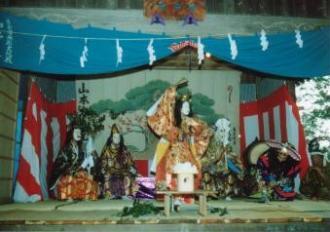 Foto: Kagura da vila de Edo transmitida até os dias atuais (Patrimônio Cultural Designado Nacionalmente)