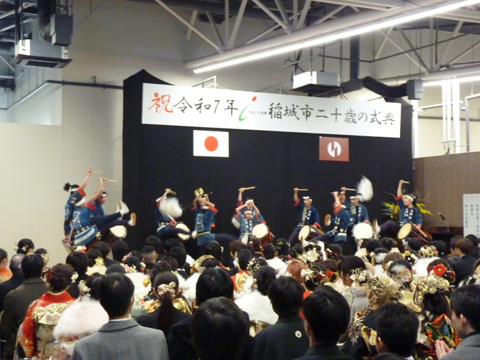 照片:開幕表演