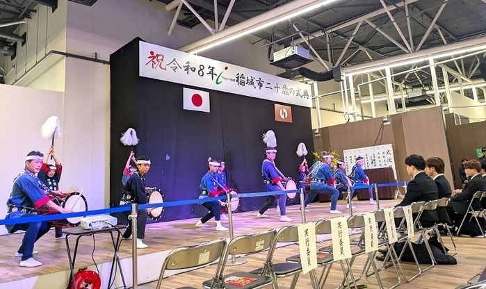 照片：開幕表演