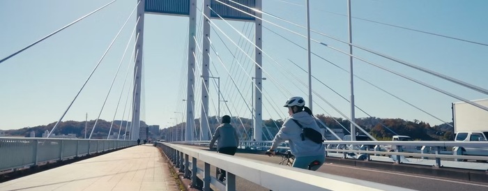 我們的城市,熟悉的道路,自行車的聖地。
